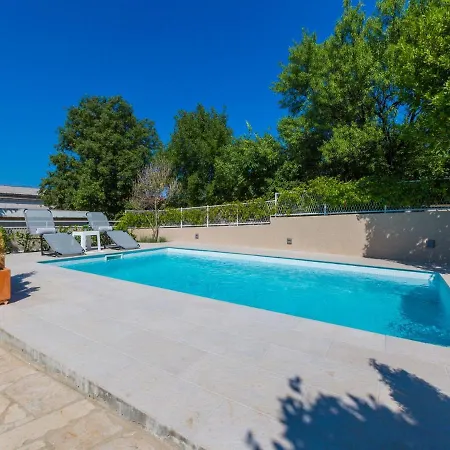 Villa Lara