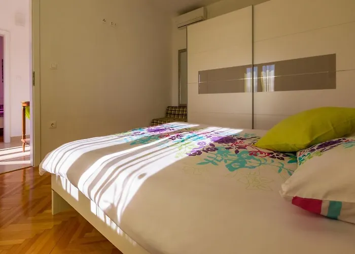 Villa Lara *