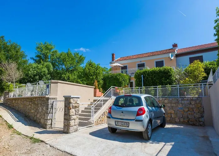 Villa Lara